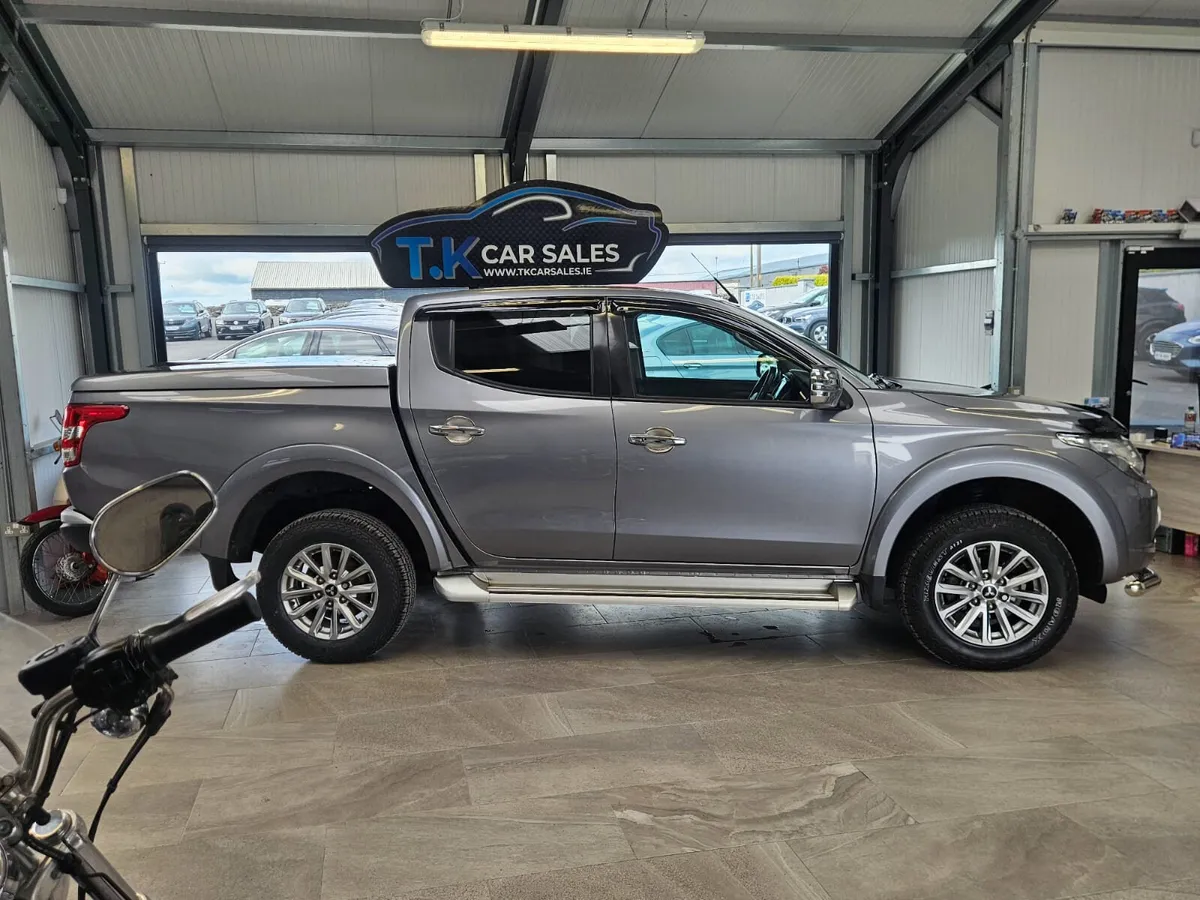 19 MITSUBISHI L200 BARBARIAN AUTO ONLY 69,000 MILE - Image 3