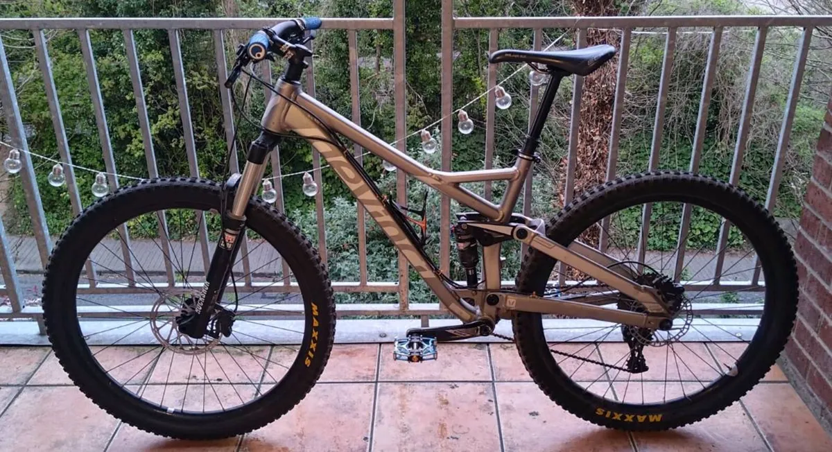 Devinci Django 27.5" Full Suspension Mountain Bike - Image 2