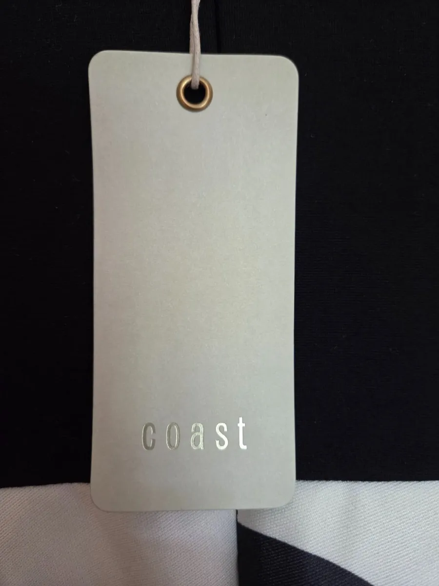 Beautiful coast dress - Image 4