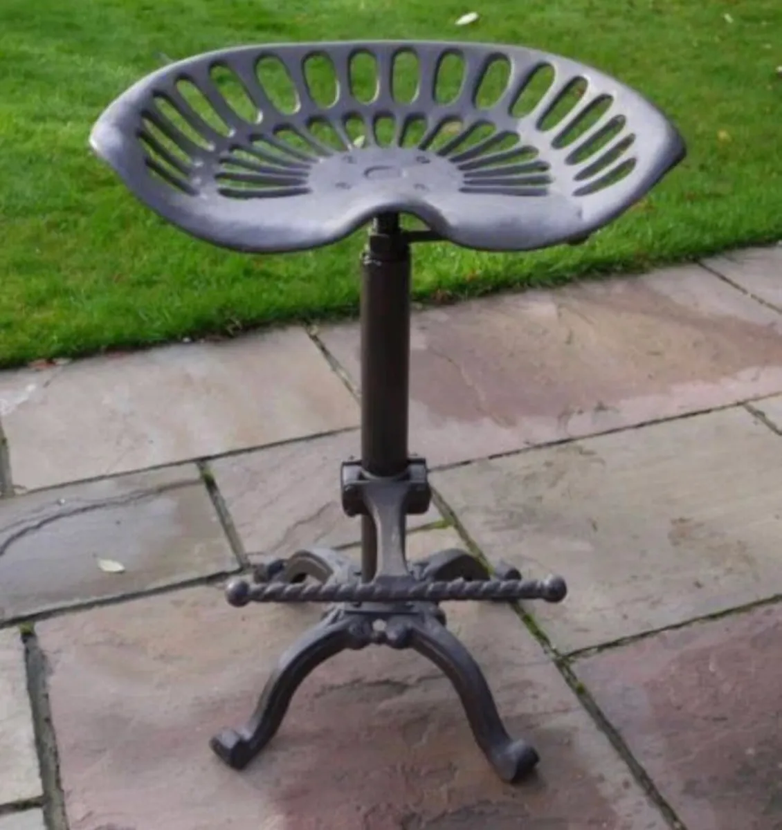 NEW Cast Iron Tractor Style Kitchen Bar Stool - Image 4