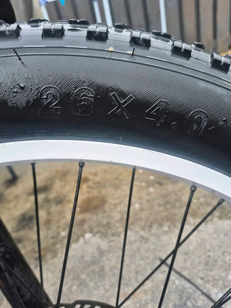 ADULTS PHILODO AWD AND FAT TYRES E-BIKE CONDITION - Image 4