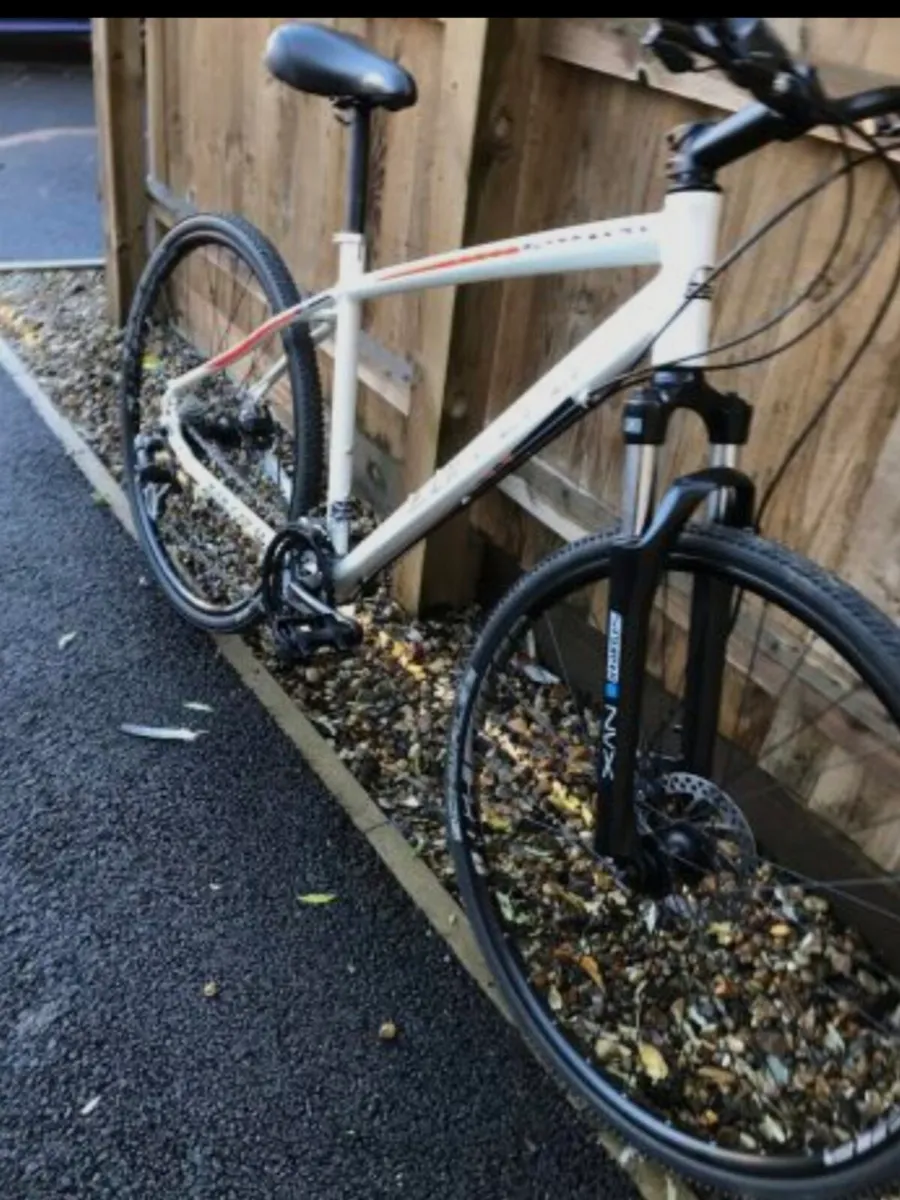 CARRERA CROSSFIRE2 WHEELS 28 INCH 3x8 SPEED,19 FRA - Image 3