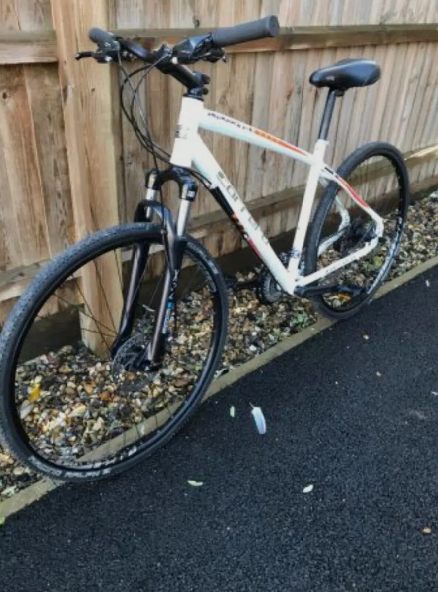 CARRERA CROSSFIRE2 WHEELS 28 INCH 3x8 SPEED,19 FRA - Image 4