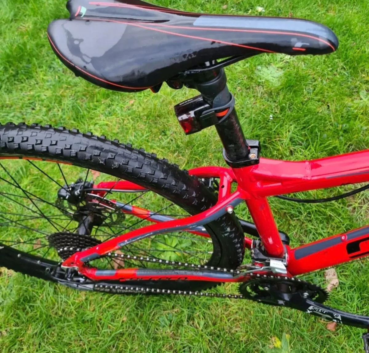 ADULTS CARRERA KRAKEN  27.5"WHEEL ADULT BIKE IN GO - Image 4