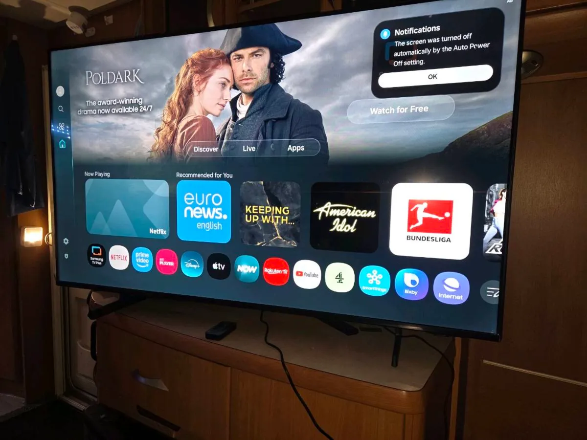 50 inch samsung  smart tv 3 months  old  290