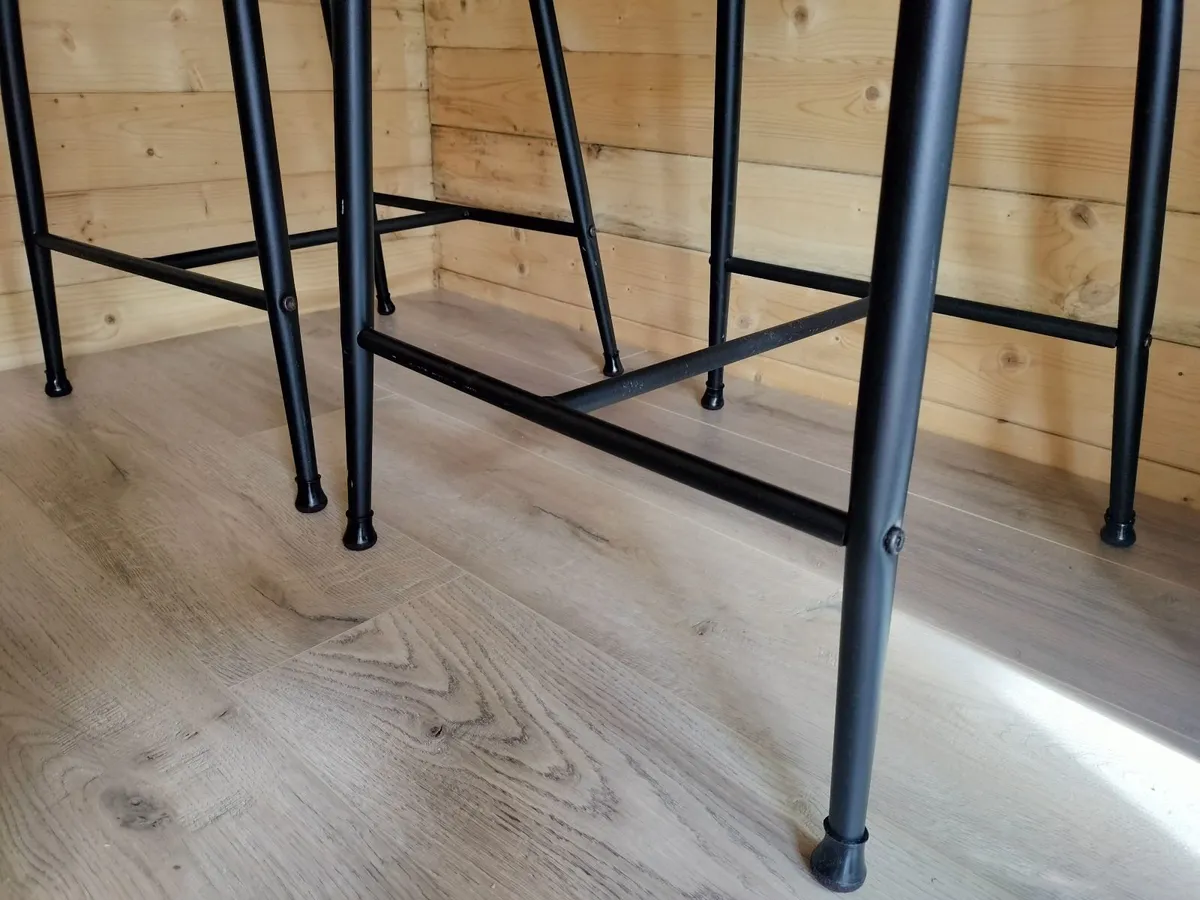 Bar stools - Image 4