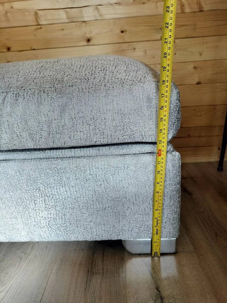 Foot stool with storage - Image 4