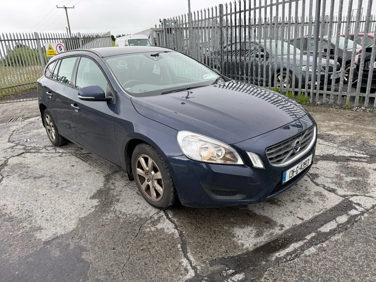 2013 Volvo V60 1.6d - Image 1