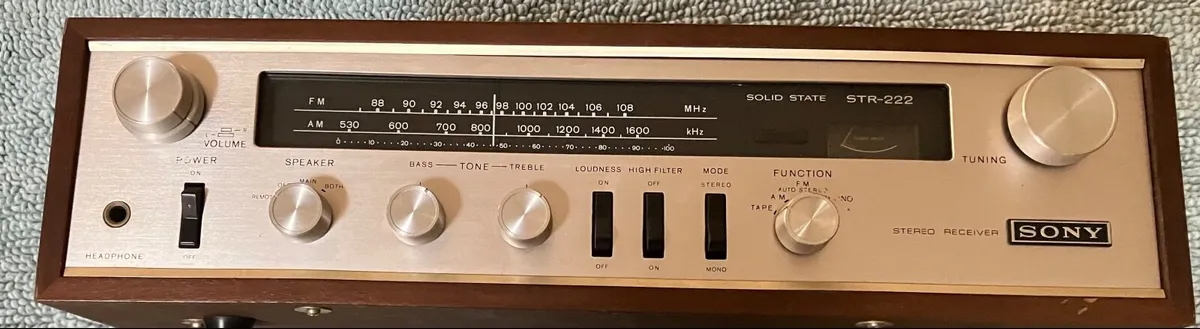 Vintage Stereo Equipment - Image 2