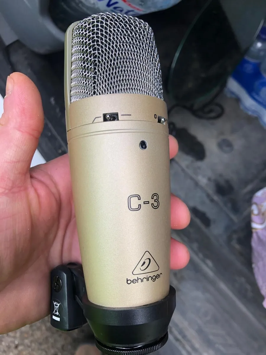 microphone - Image 4