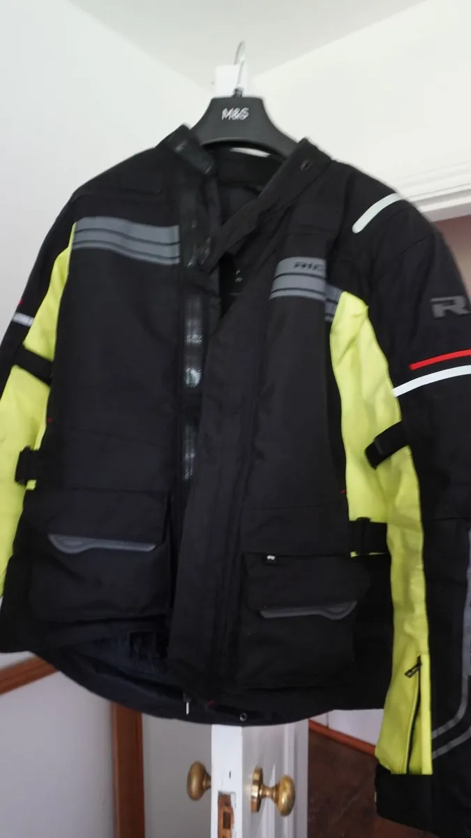 Motorcycle jacket, trousers, boots, gloves, helmet - Image 4
