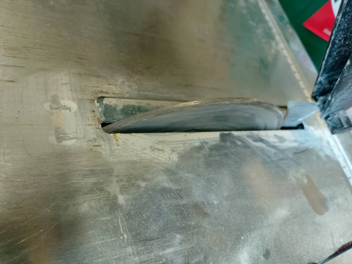 Tile cutter - Image 3