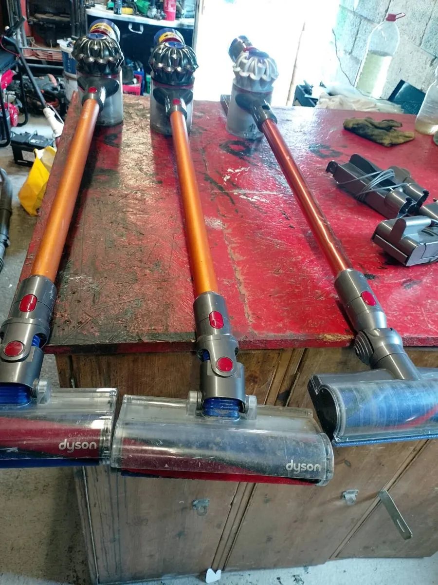 Dyson vacuum - Image 1