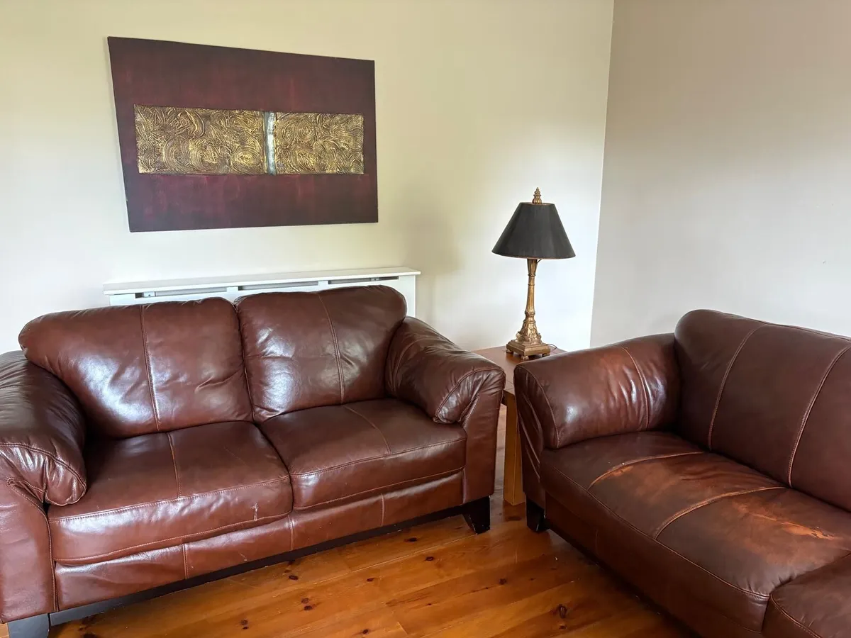 Luxury brown leather sofa set - Image 1