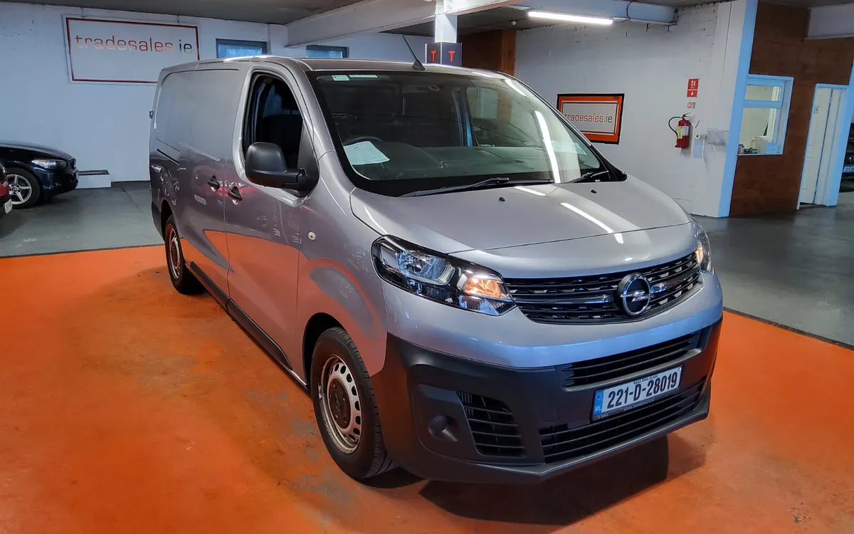 Opel Vivaro 2022 - Image 1