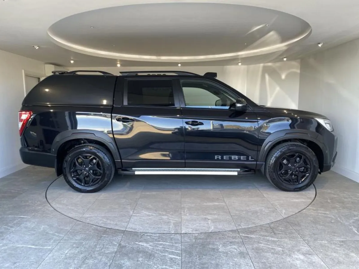KGM Musso 2.2 Double Cab Pick Up Rebel Auto - Image 4