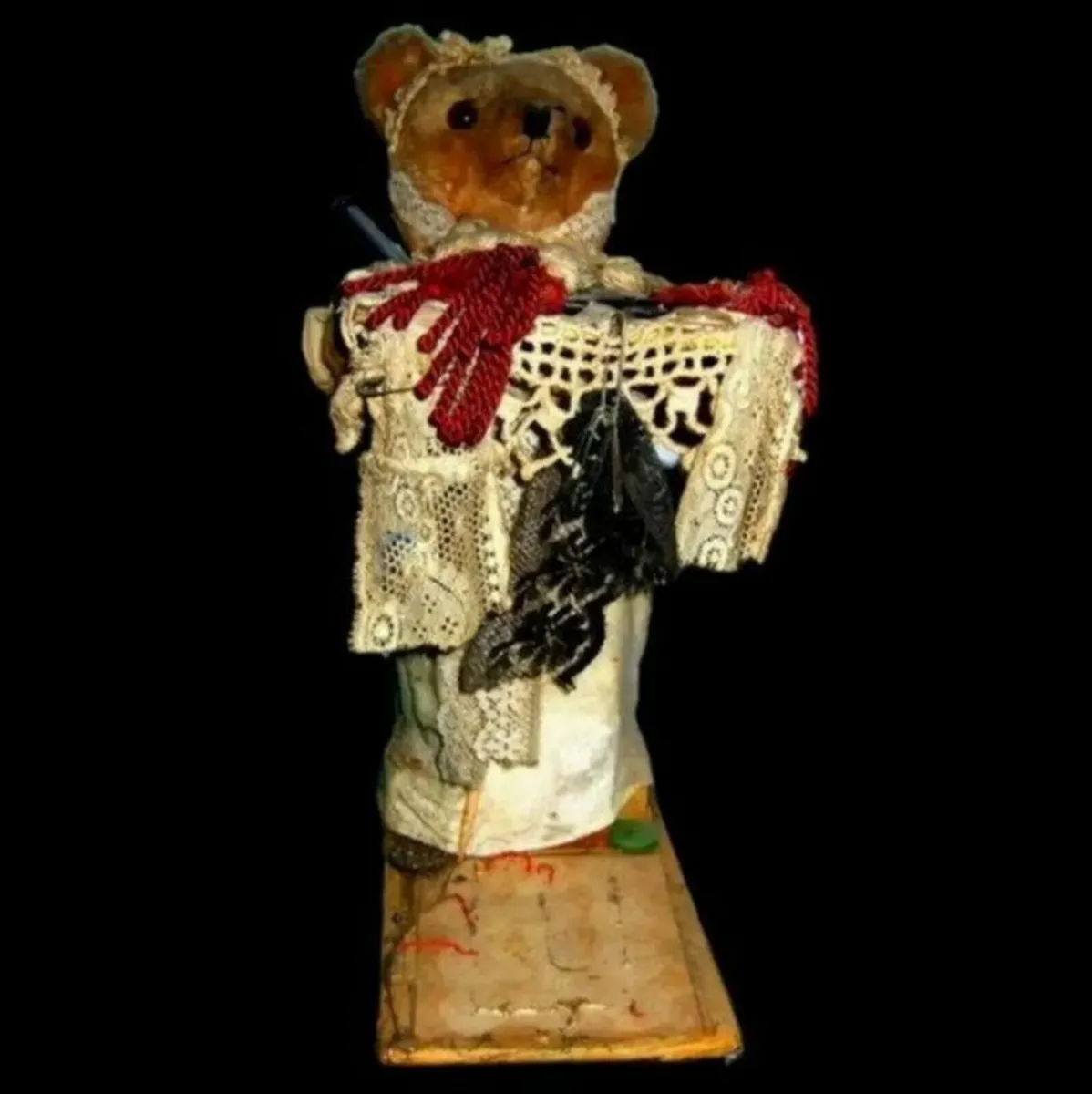 Vintage Merchants 'Peddlar Bear' - Image 1