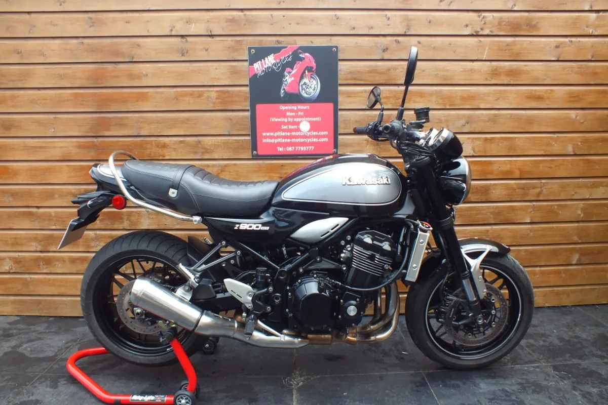 2024 Kawasaki Z900 RS - Image 4