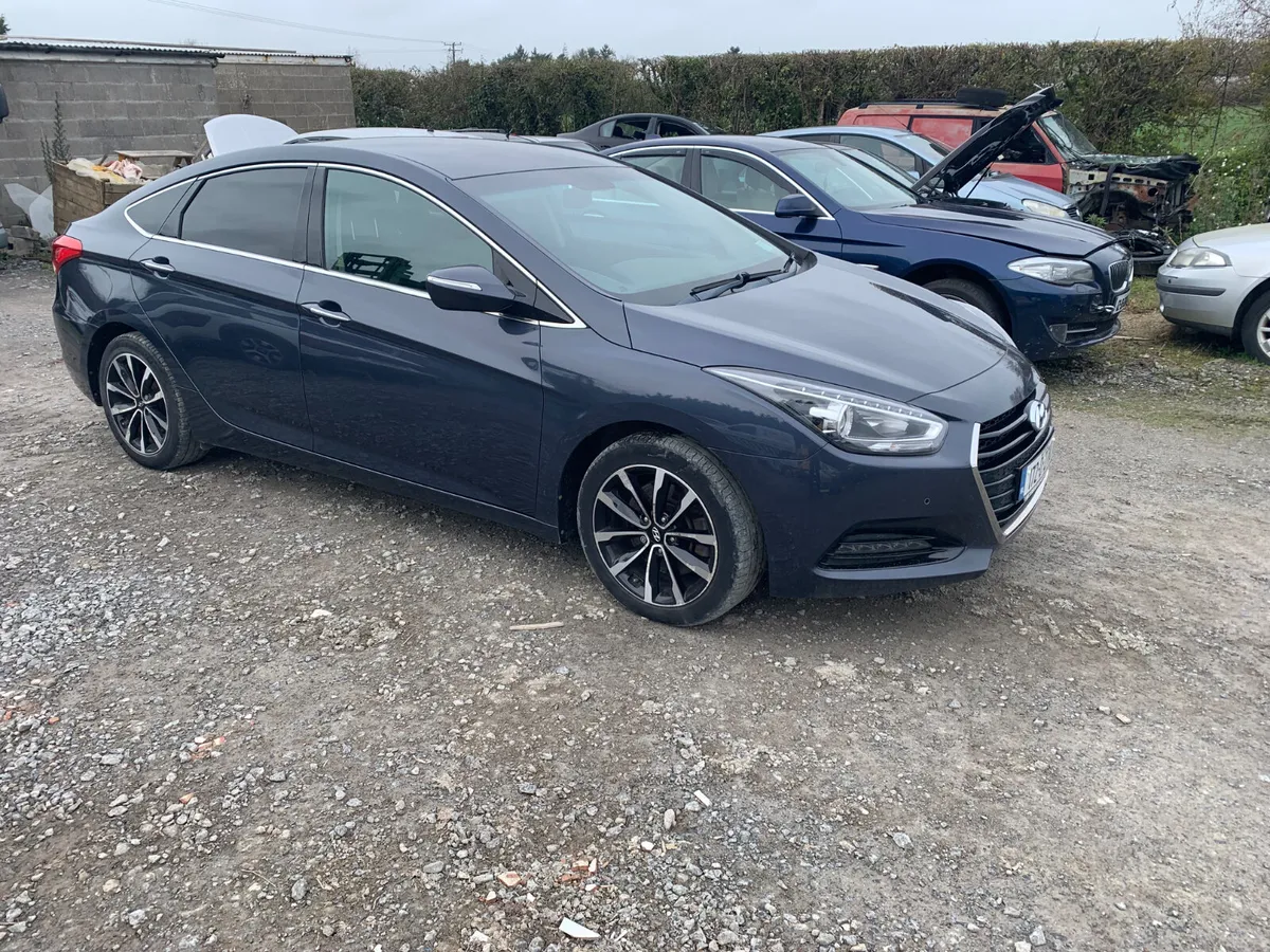 DAMAGED CARS FOR SALES - Image 4