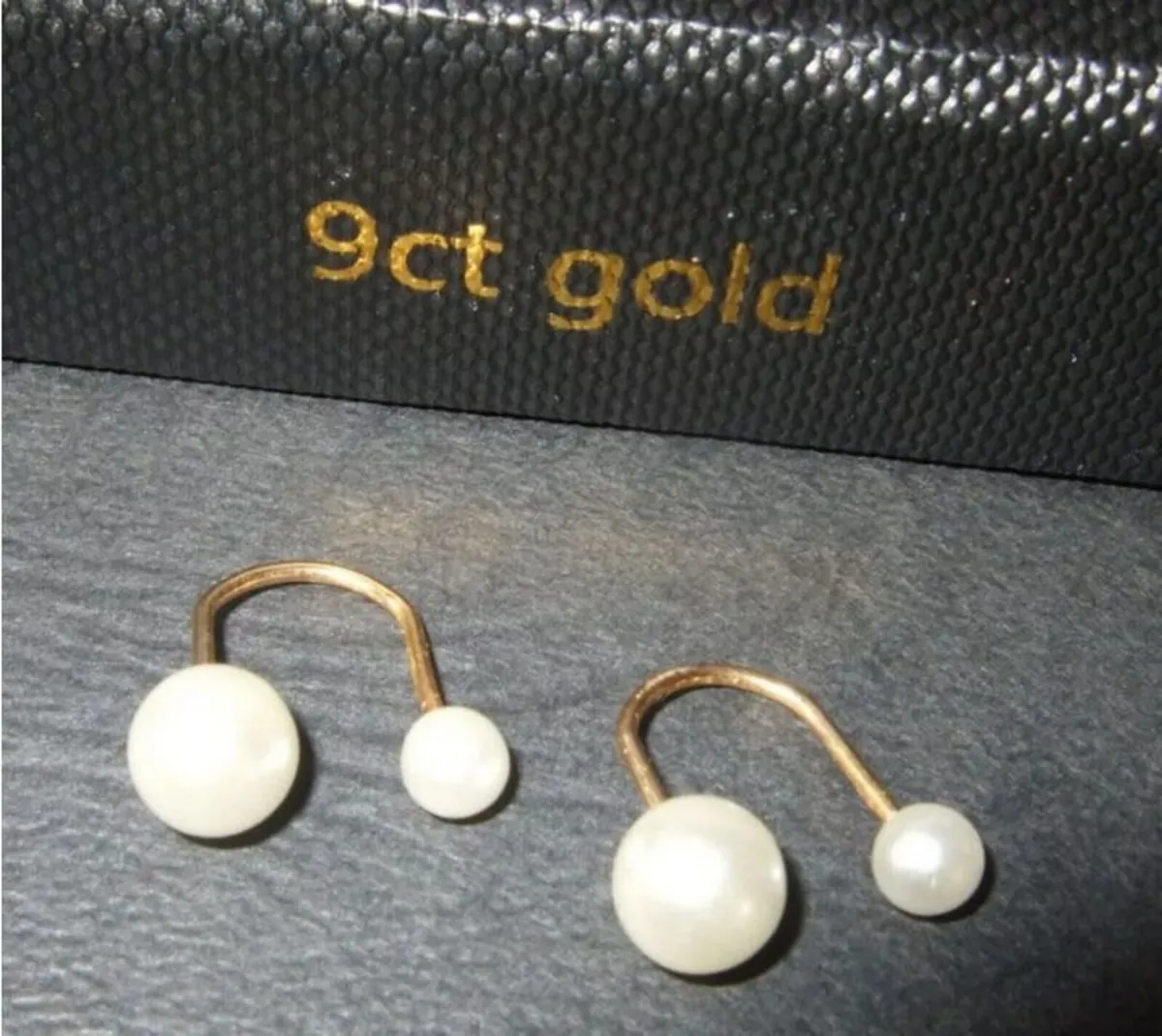 Vintage 9ct Gold & Pearl Earrings - Image 3