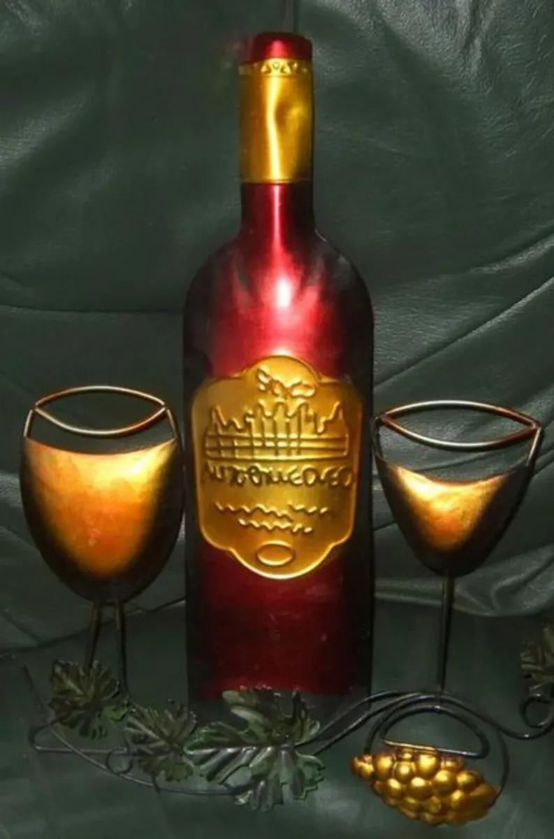 Vintage Metal Wall Art - Image 2