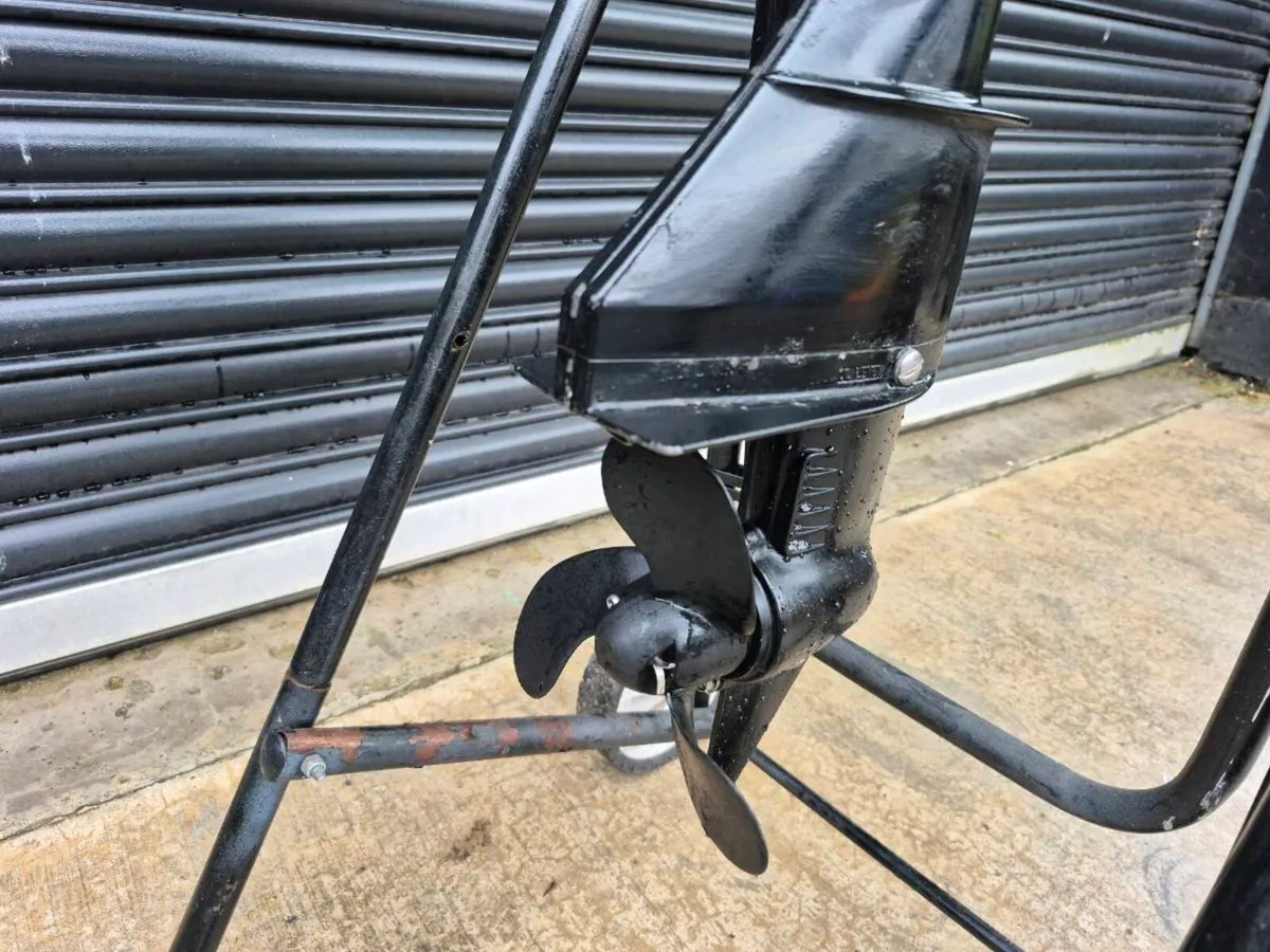 Mariner 3.3hp boat outboard motor short shaft - Image 3