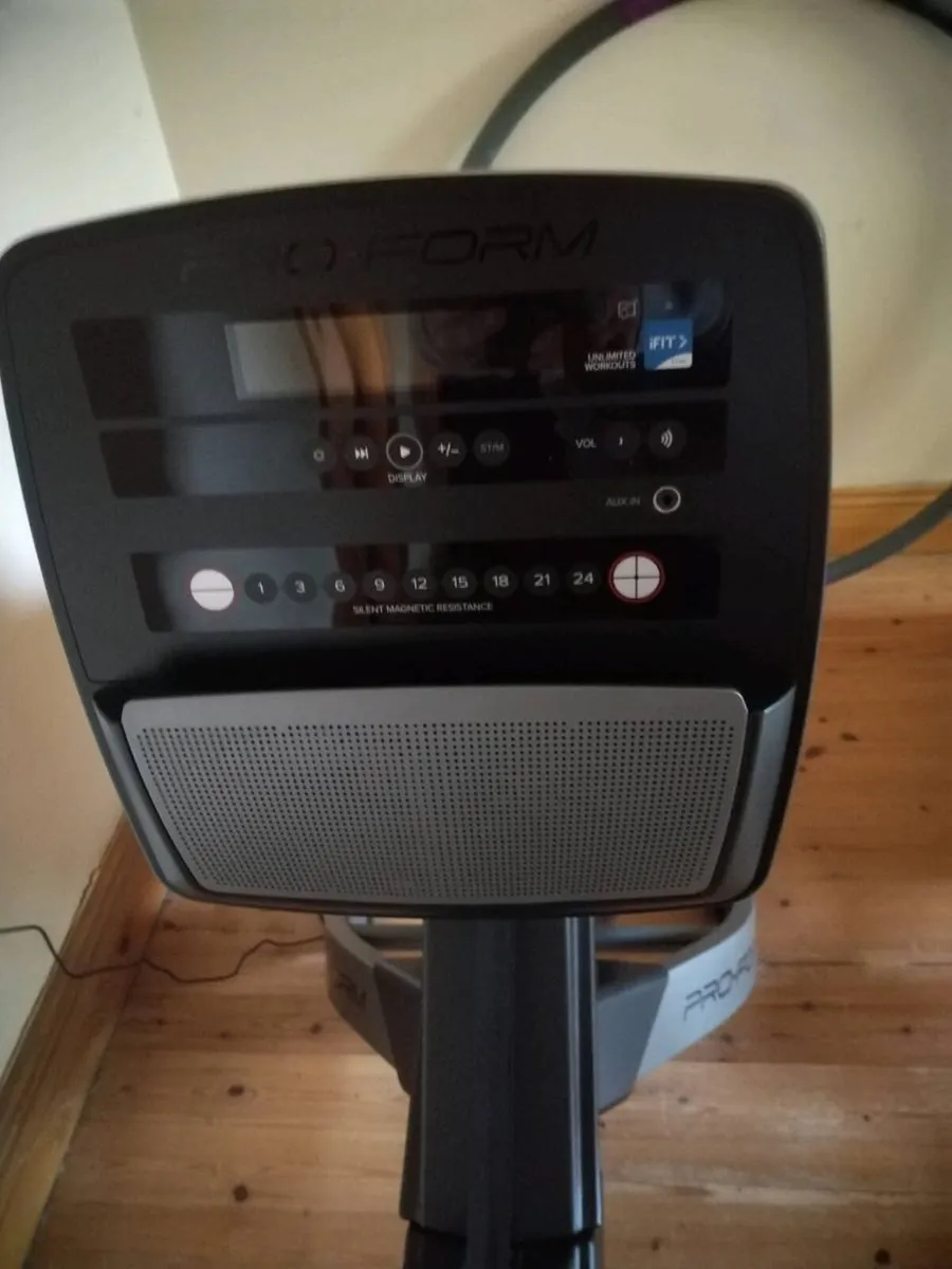 Rowing Machine Pro Form 750 R - Image 2