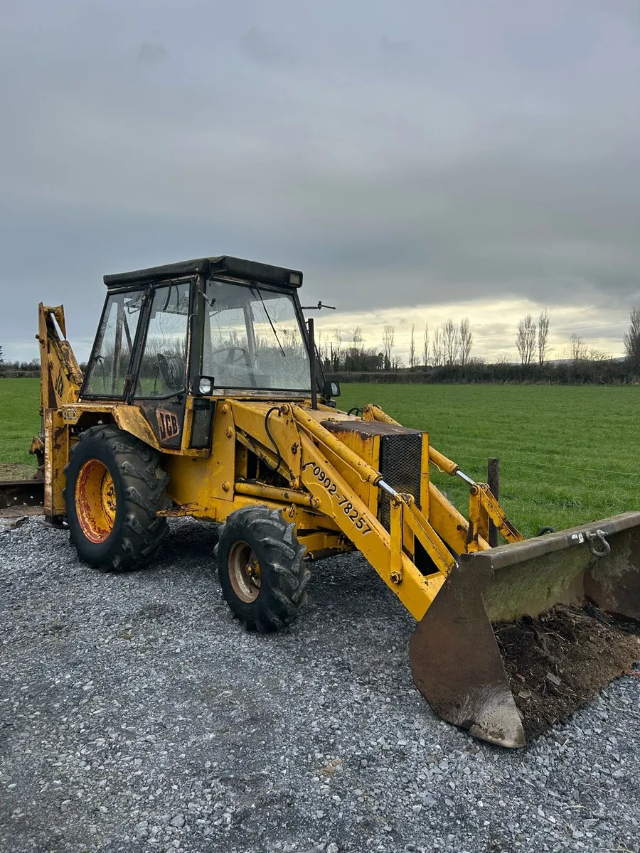 JCB 3CX - Image 1