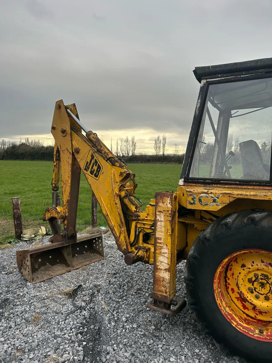 JCB 3CX - Image 2