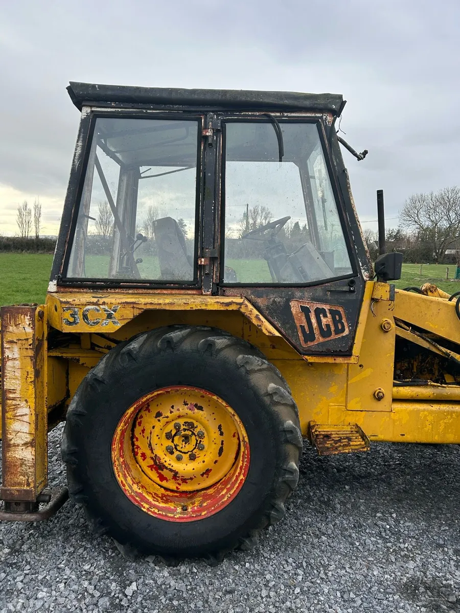 JCB 3CX - Image 3