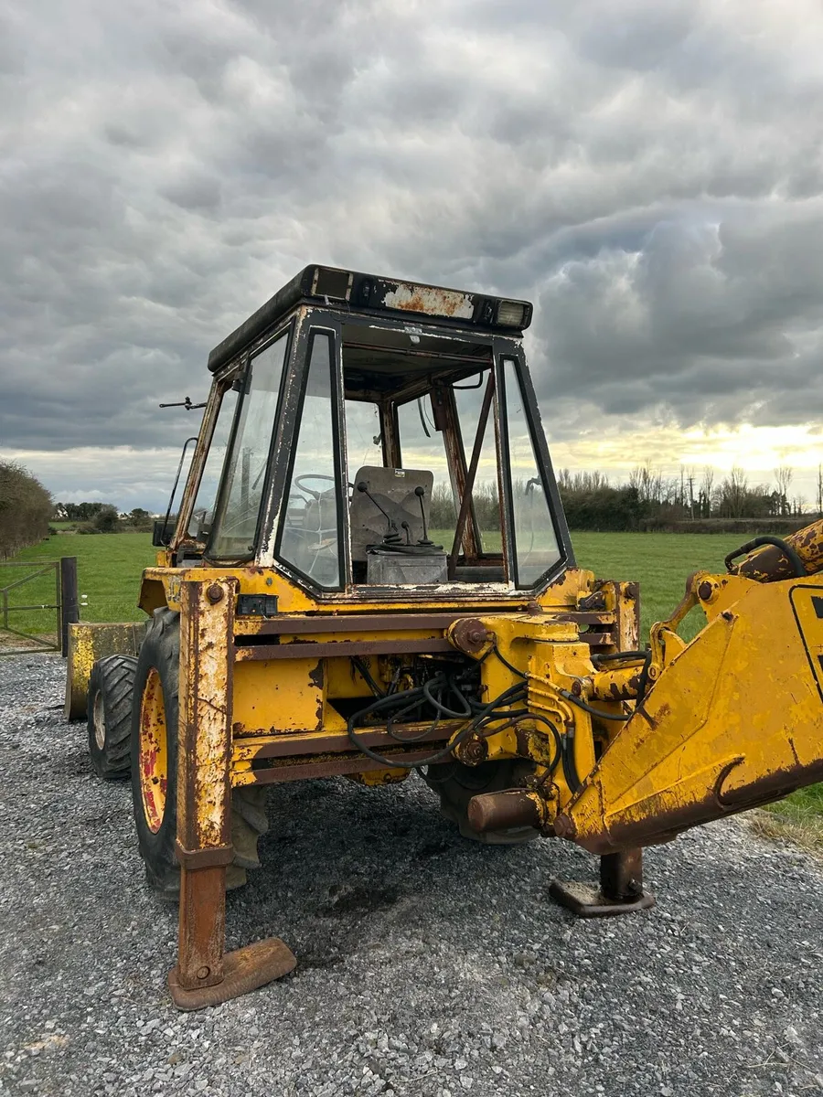 JCB 3CX - Image 4