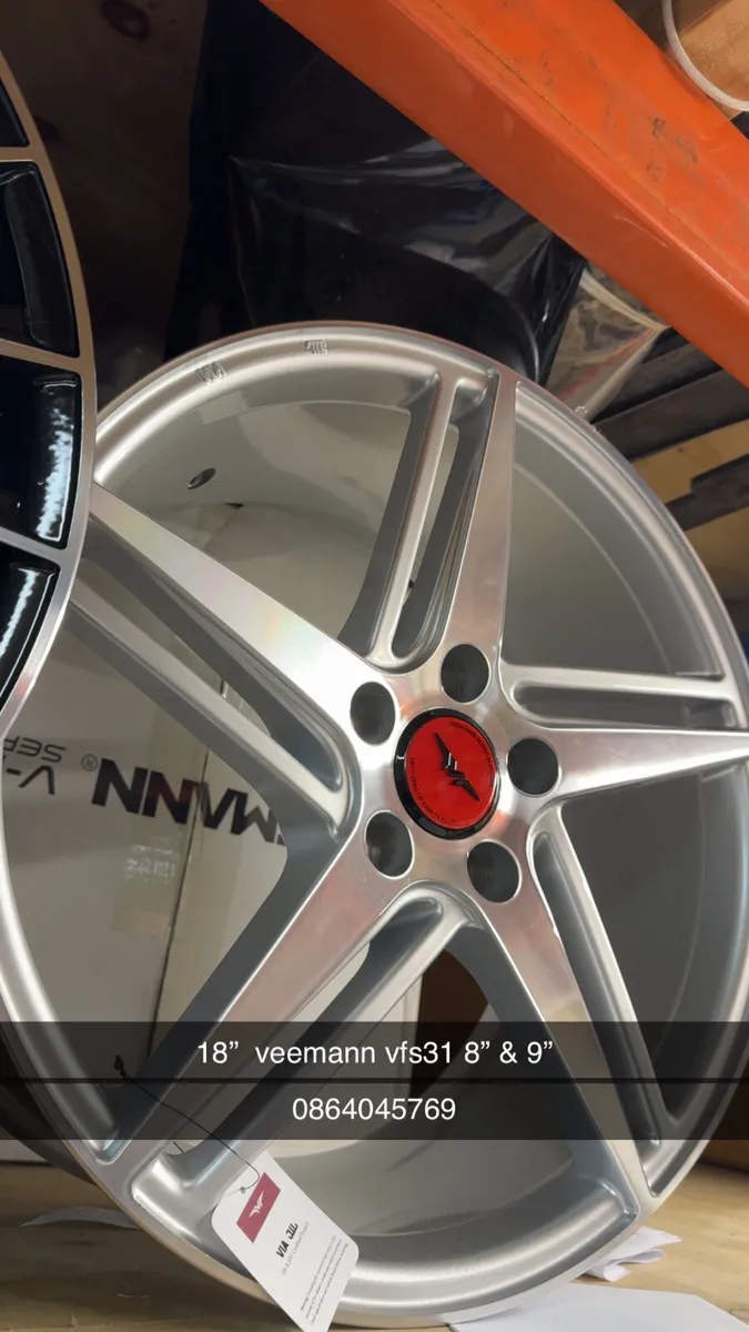 Upgrade to veemann coloured centre caps - Image 3