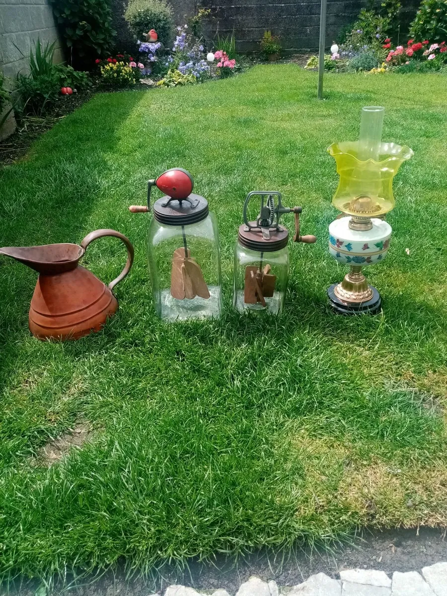 Collectables - Image 1