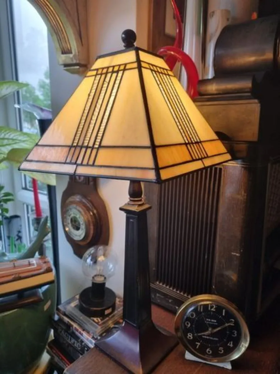 Tiffany style table lamp - Image 4