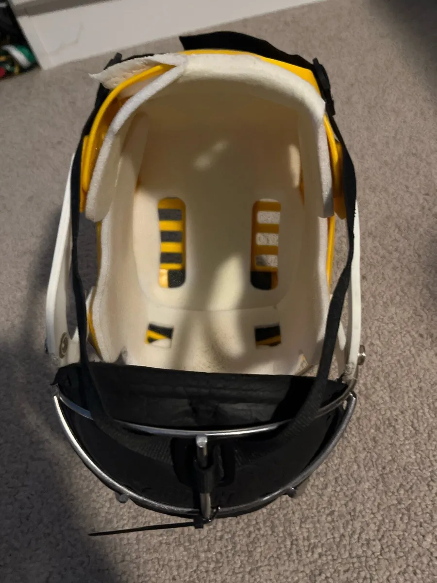 Helmet - Image 3