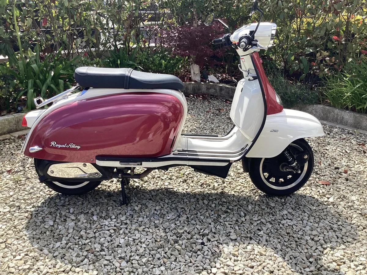 2023 Royal Alloy Gt 125 - Image 1