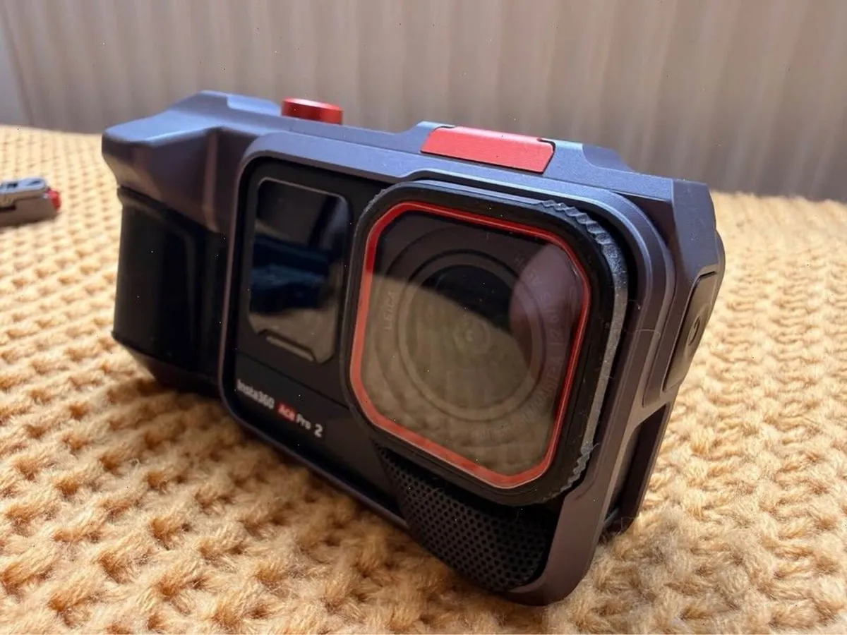 Insta360 Ace Pro 2 + accessories - Image 4