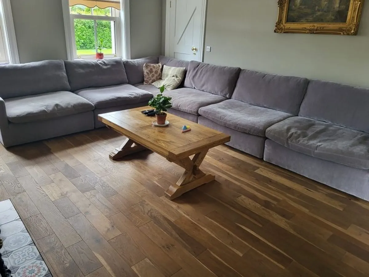 sofa - Image 1