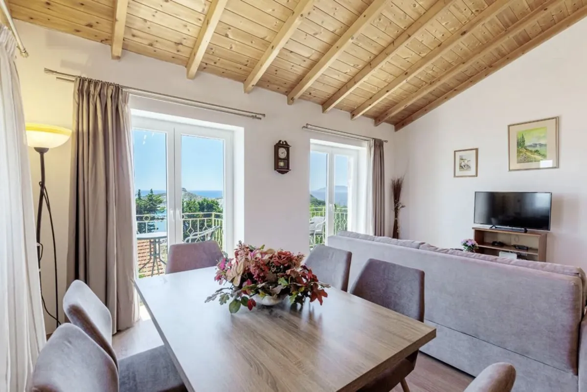MAJESTIC VILLA ERICKOUSA CORFU GREECE - Image 3