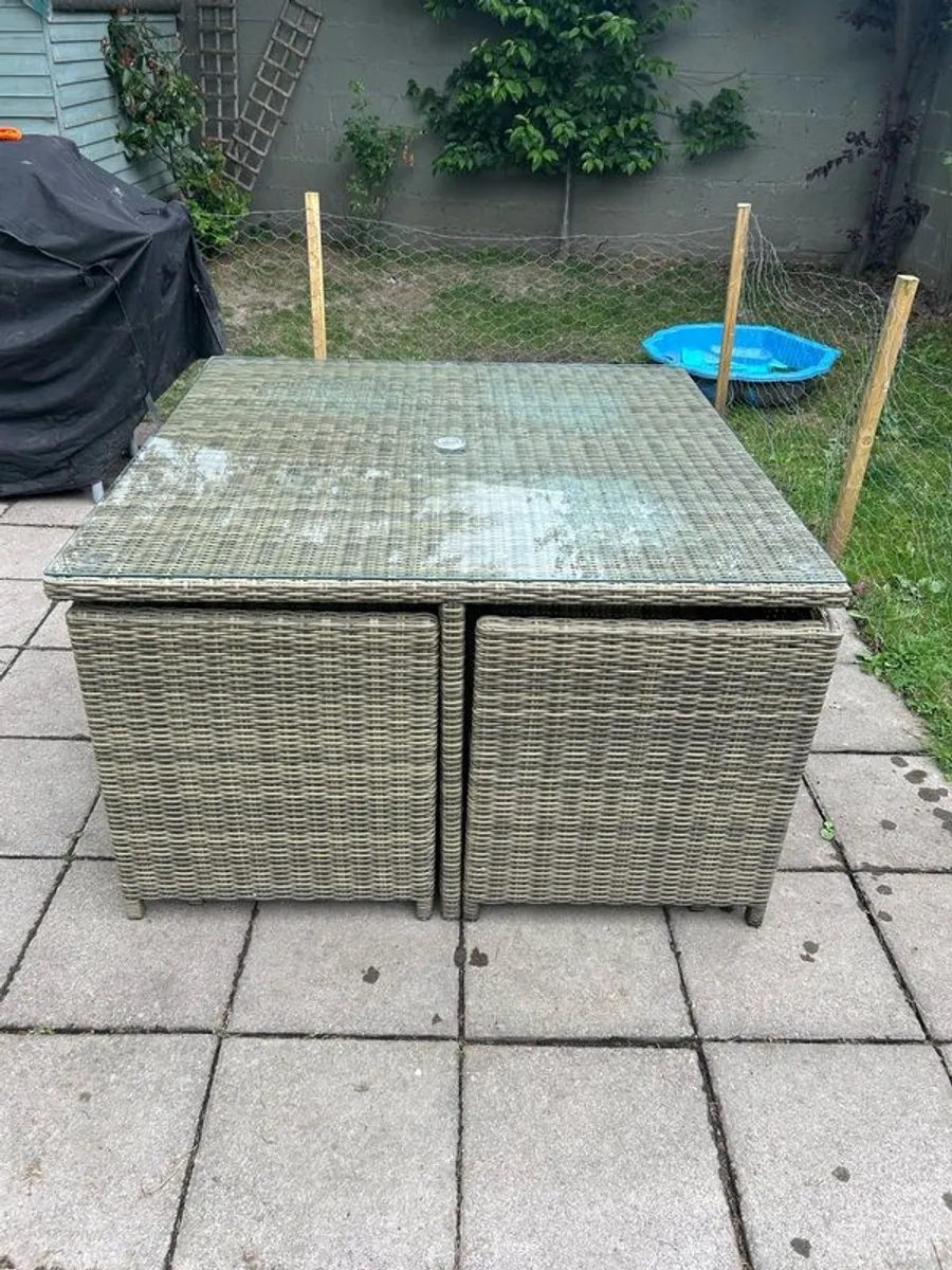 Rathwood Rattan 4 seater cube seat - Image 1