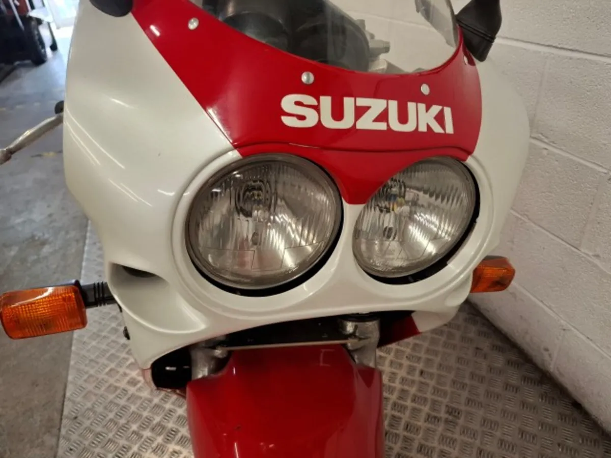 Suzuki GSXR 750 Hyper sport Slingshot - Image 4
