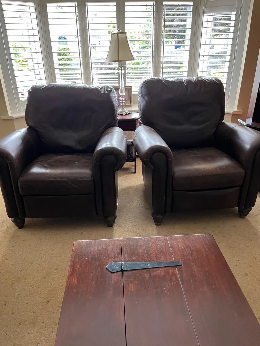 Couch - Image 1