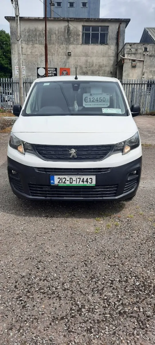Pgt. Partner 2021 Professional €12,450.00 plus VAT - Image 2