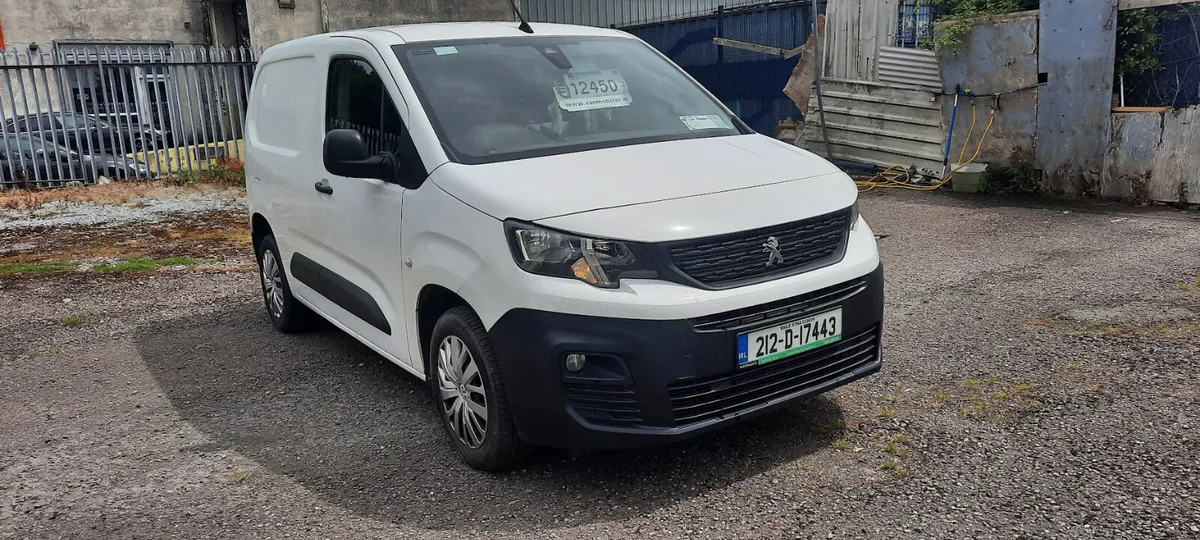 Pgt. Partner 2021 Professional €12,450.00 plus VAT - Image 1