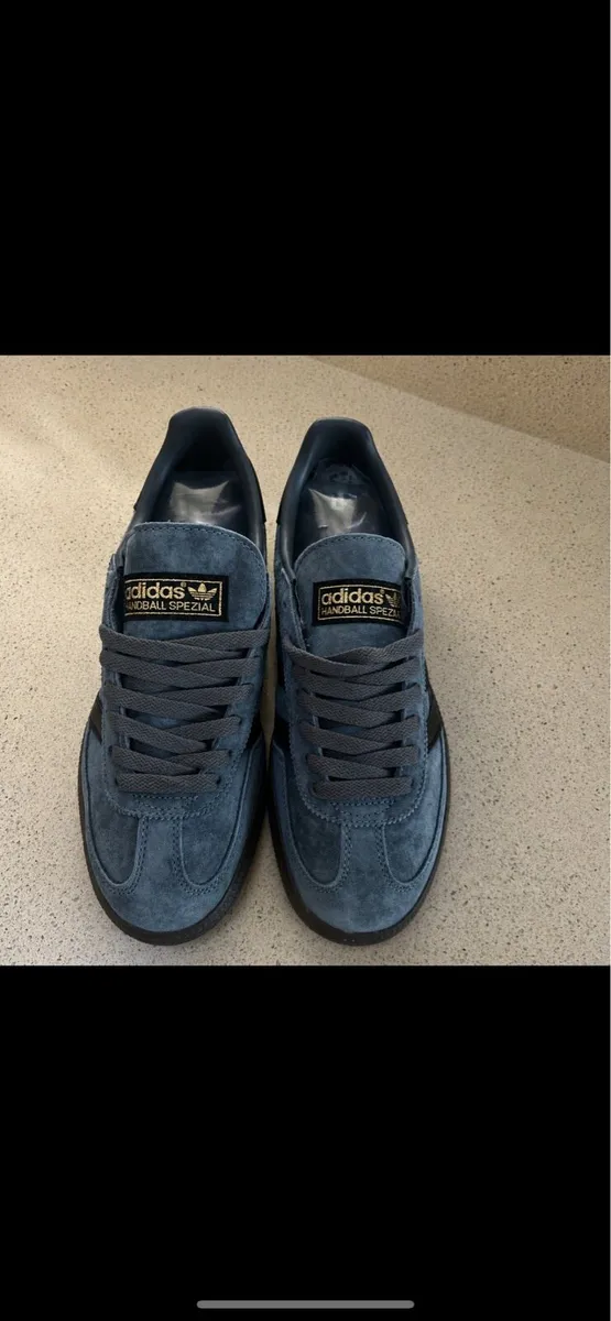 Adidas Spezial Size 6 UK - Image 1