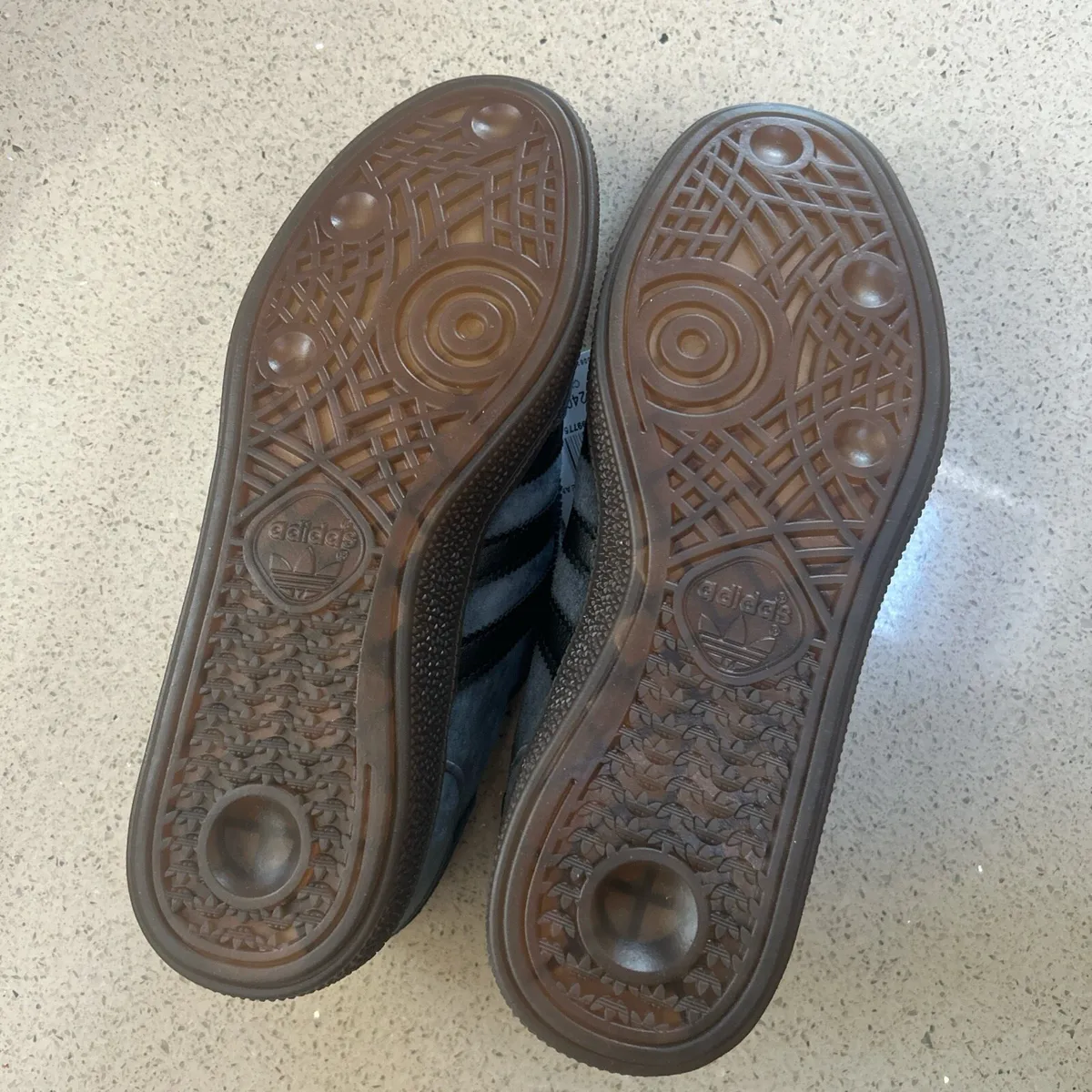 Adidas Spezial Size 6 UK - Image 2