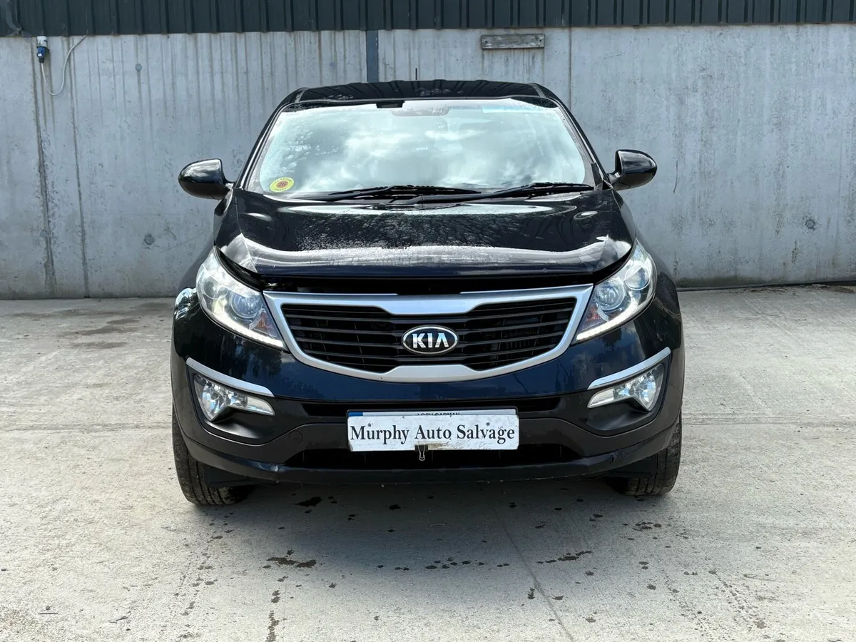 2013 Kia Sportage parts - Image 1
