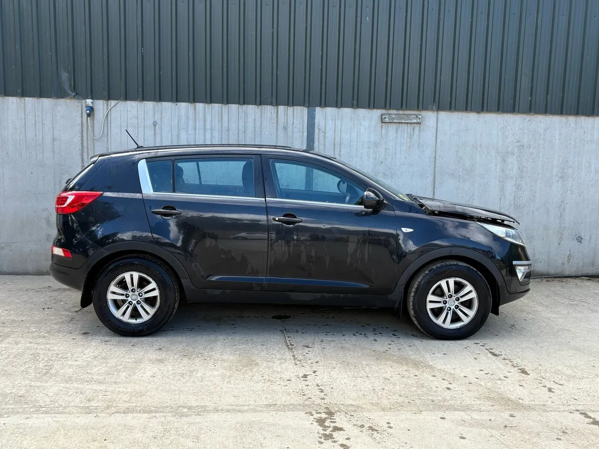 2013 Kia Sportage parts - Image 4