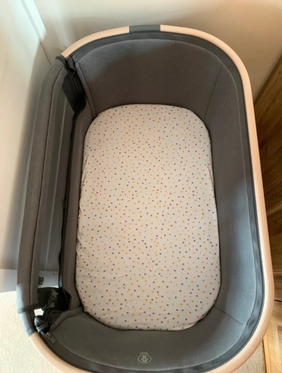 Maxi-Cosi Baby bassinet / cosleeper - Image 4