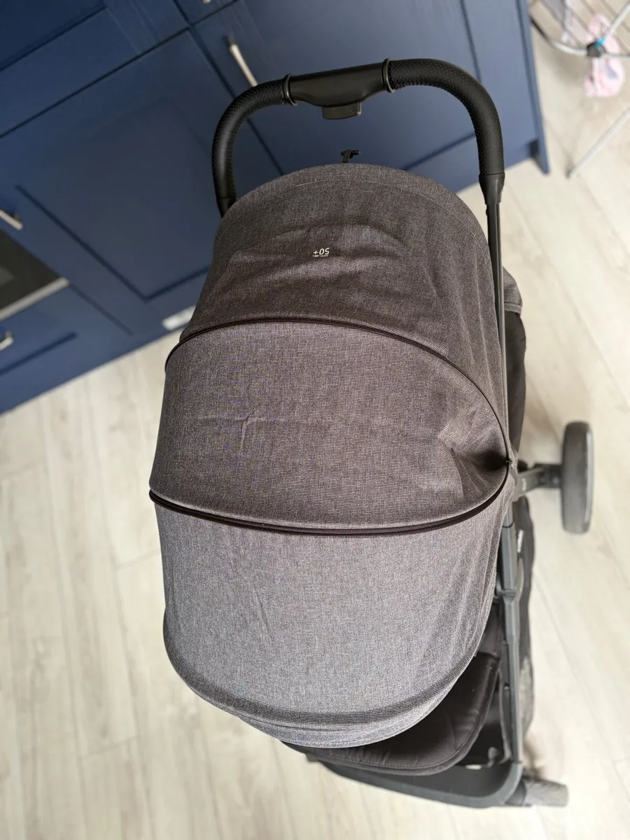 Zummi Zip Stroller - Image 3